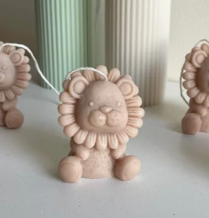 Lion — Animales