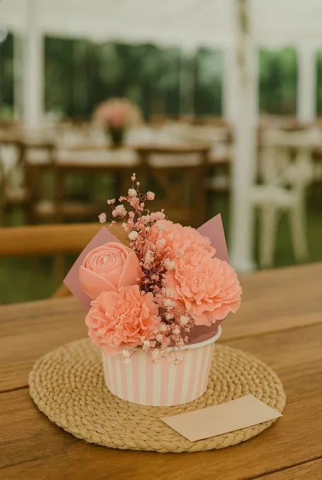 Mini Bouquet Variado — Flores y Bouquets
